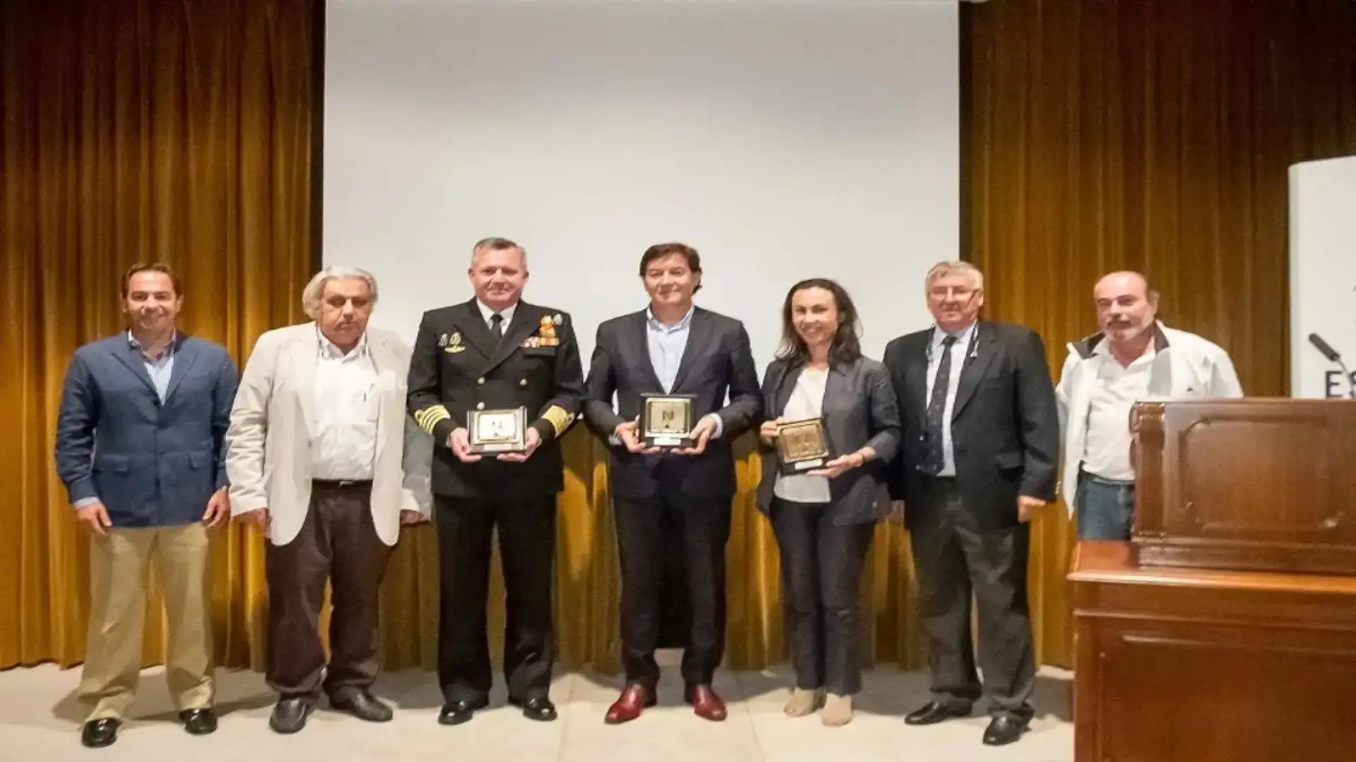 Die Länge des DIGITAL NAUTICA an der Militär-Naval-Schule, ein Erfolg