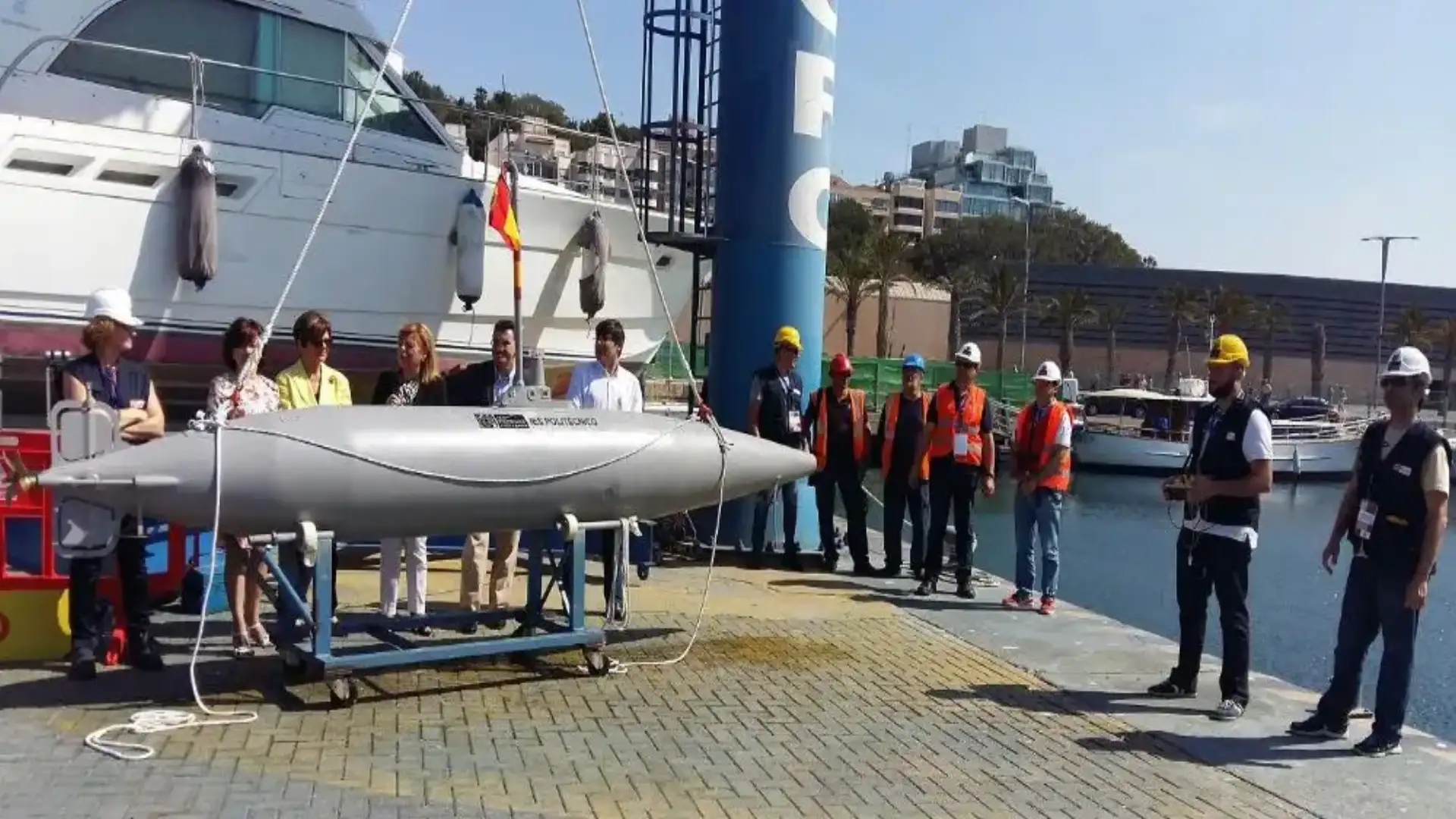 Die Studenten der IES Polytechnik von Cartagena haben eine Replik von Isaac Perals U-Boot gebaut