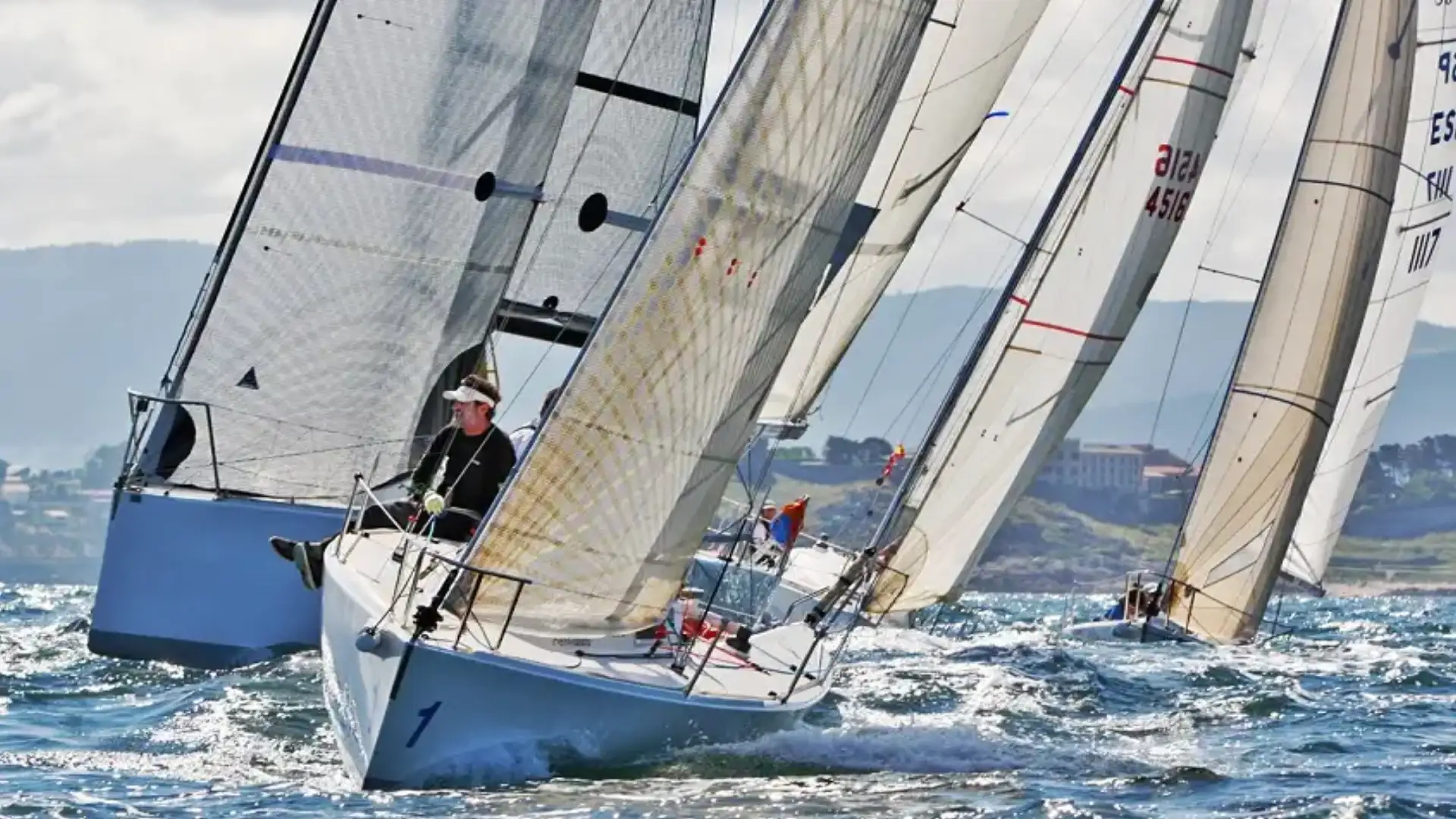 Vollständiger Erfolg der Rafael Oimido Regata der Soldaten und zwei
