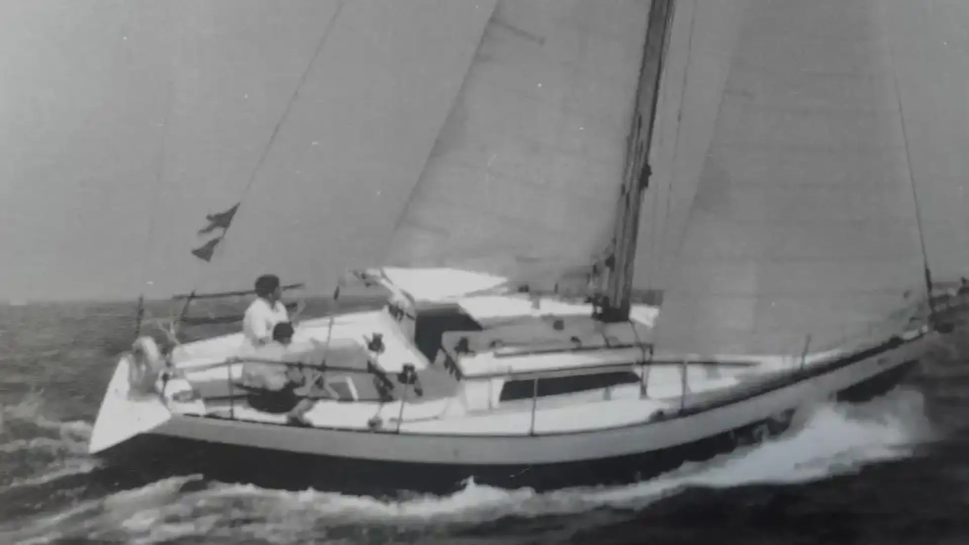 Massaggio 17 in "Blue Summer" nel 198617 anni da barba e leader del Rías Altas