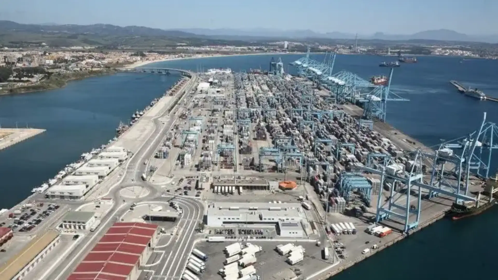 Algeciras e Barcellona nei primi dieci porti europei, Rotterdam il leader