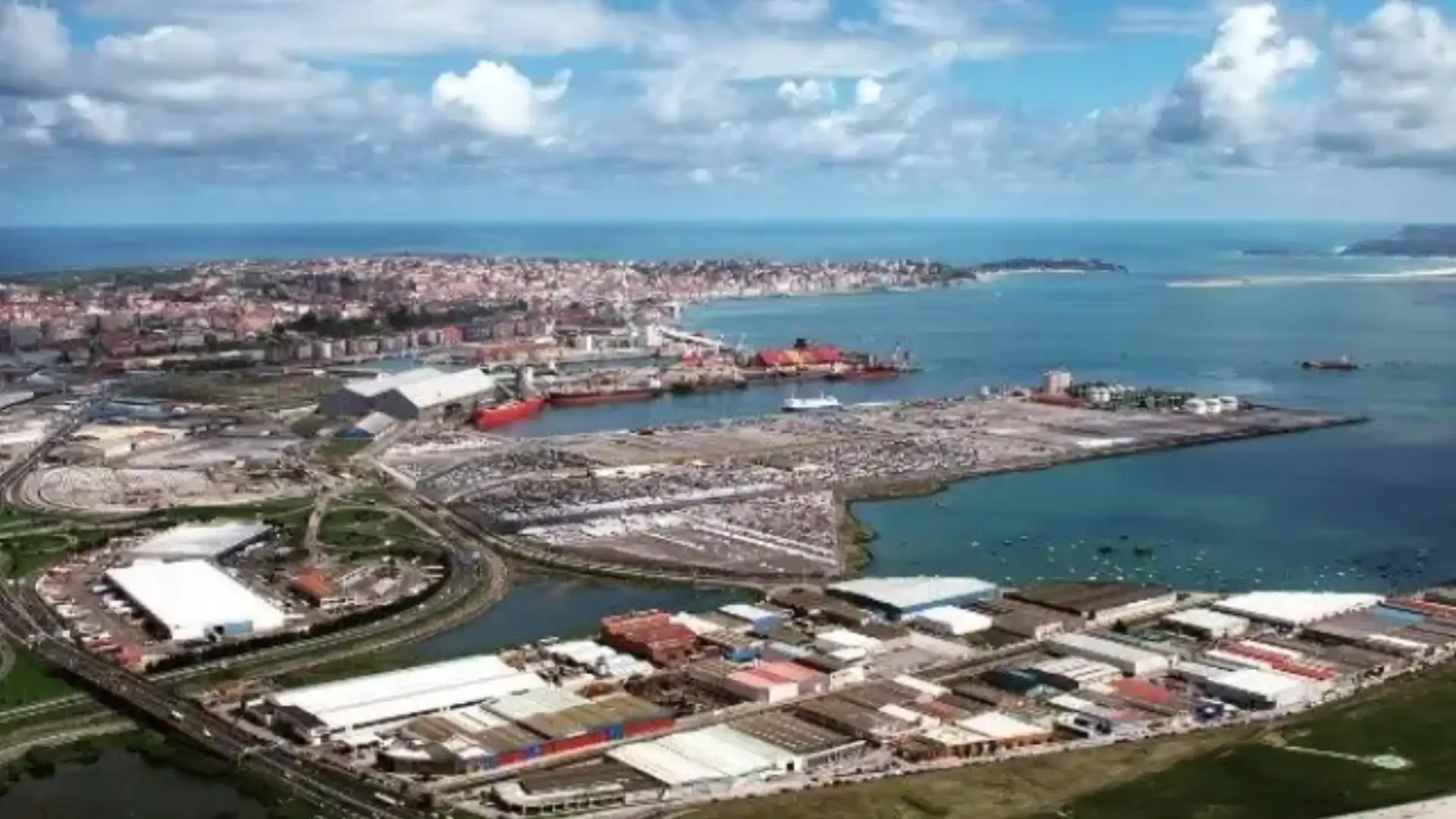 Il Porto di Santander riceve la sua auto sei milioni