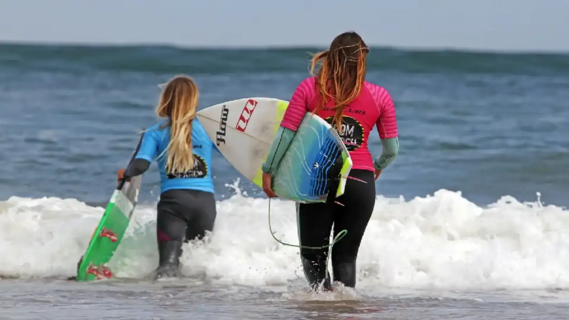 Surfing: A praia coruñesa de Razo acolhe a Final do Rip Curl Gromsearch European 2016