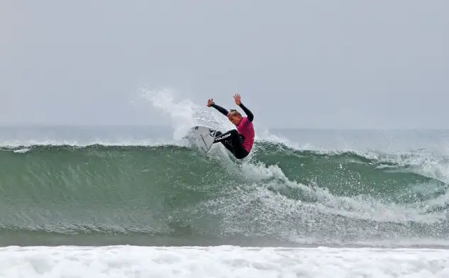 El canario Yael Peña, uno de los finalistas en La Coruña (Foto Fuel Surf-Rip Curl)