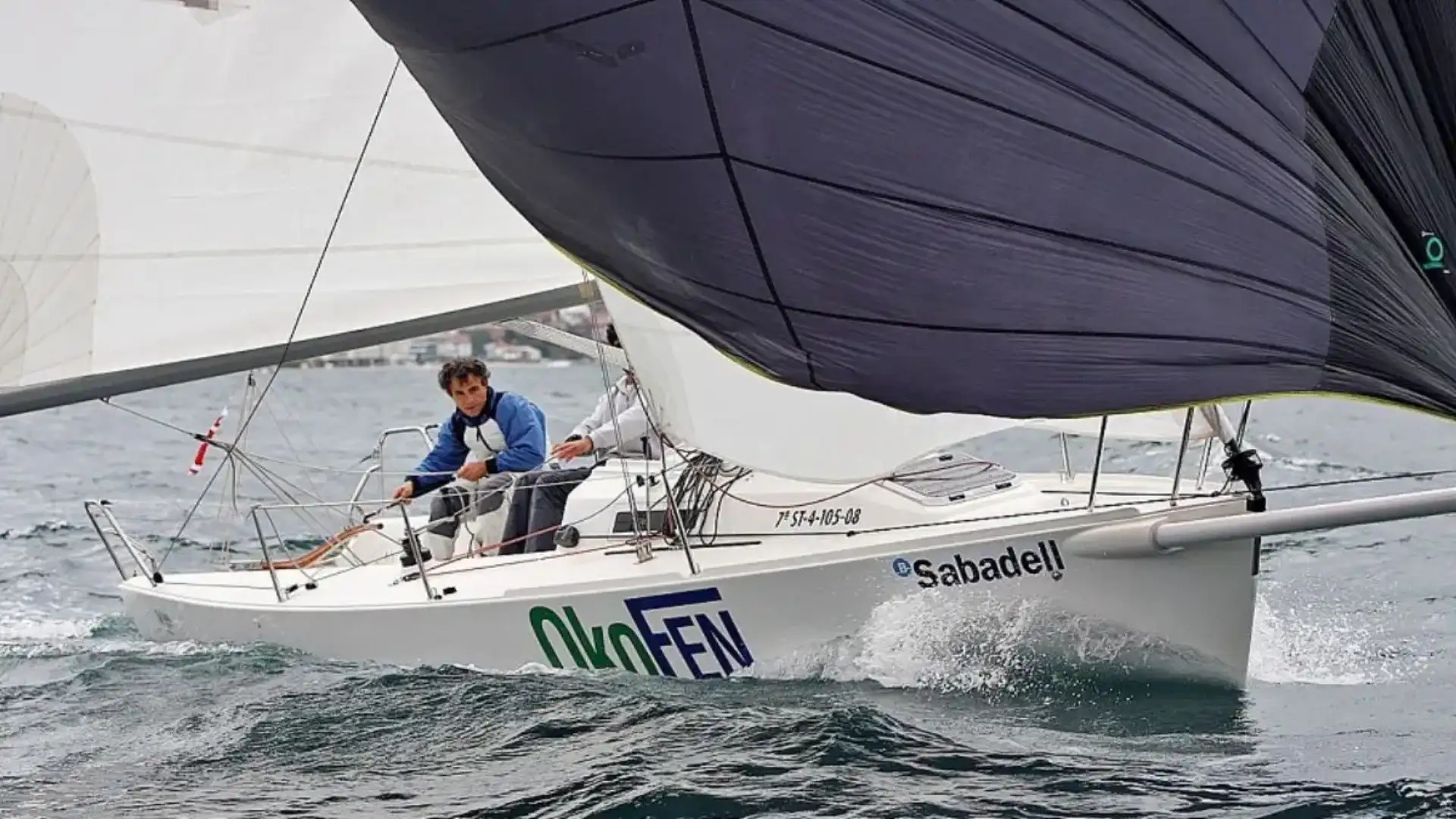 Javier Gandara vince a Baiona la Banca di Sabadell di J80