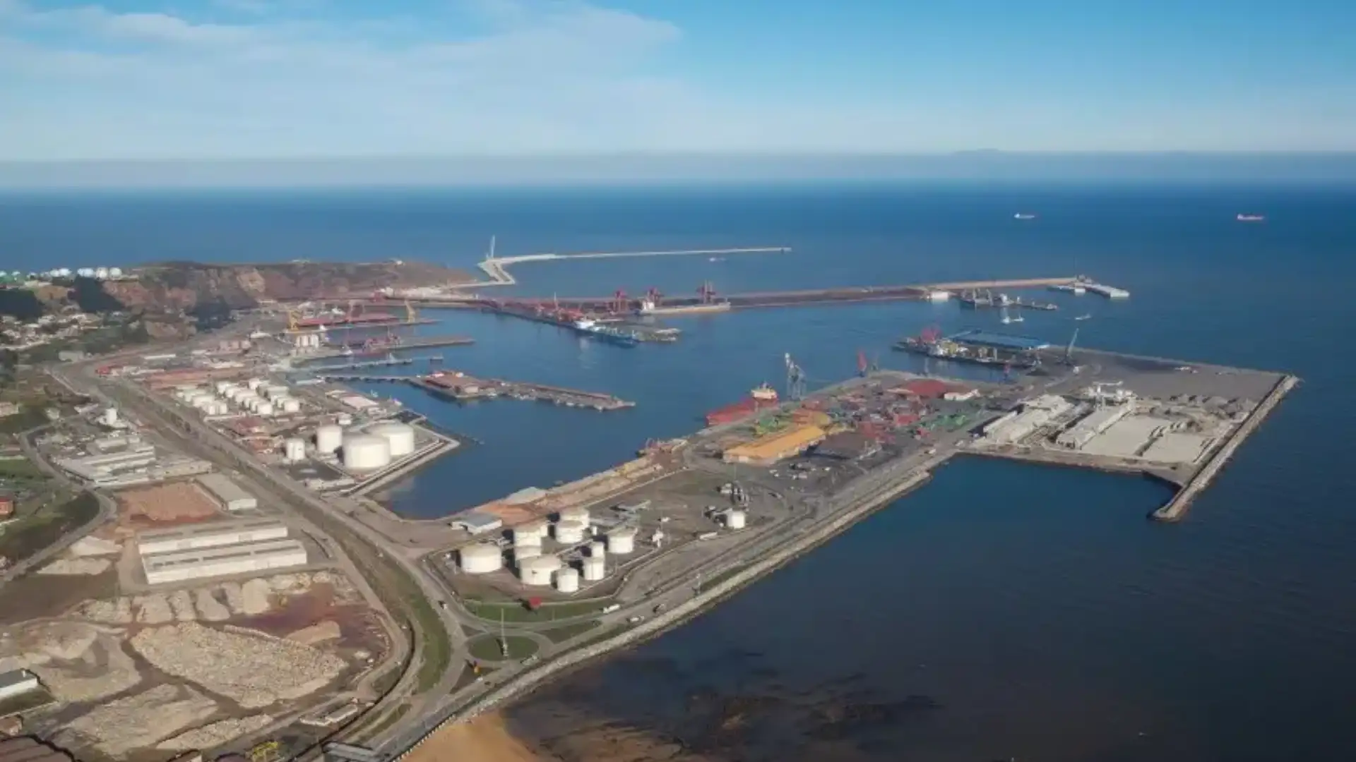 Registrazione nel traffico dei container nel porto di Gijón, con una crescita di 6 punti