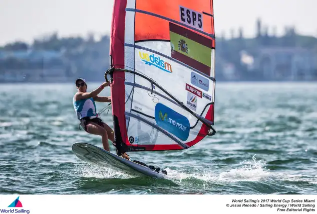 Marina Alabau se ha puesto a las puertas en RS:X Femenino. Foto: Jesús Renedo/World Sailing