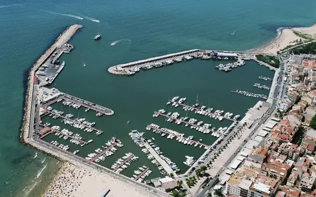 El Club Nàutic Cambrils el club que representa a España en la Youth America