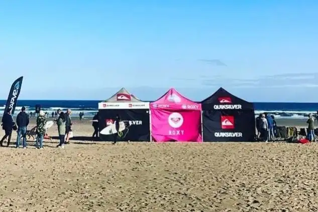 Los más jóvenes destacaron en el Super Junior Skoolsurf de la Copa FESurfing