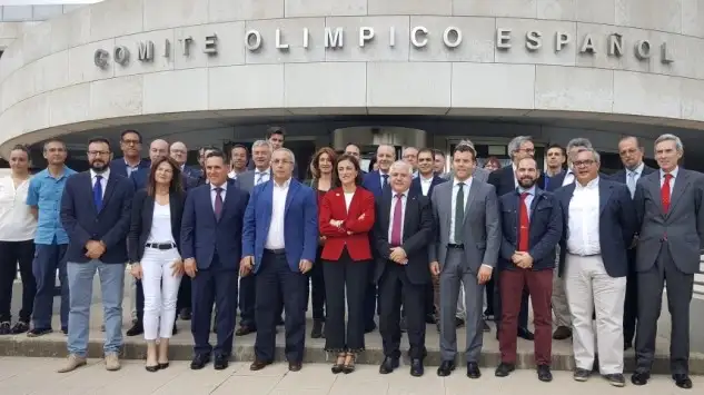 El Comité Olímpico Español y la Fundación Trinidad Alfonso celebraron en el día de ayer el acto de presentación de las competiciones seleccionadas para formar parte de la segunda edición del Programa de Apoyo a Competiciones Deportivas de la Comunitat Valenciana