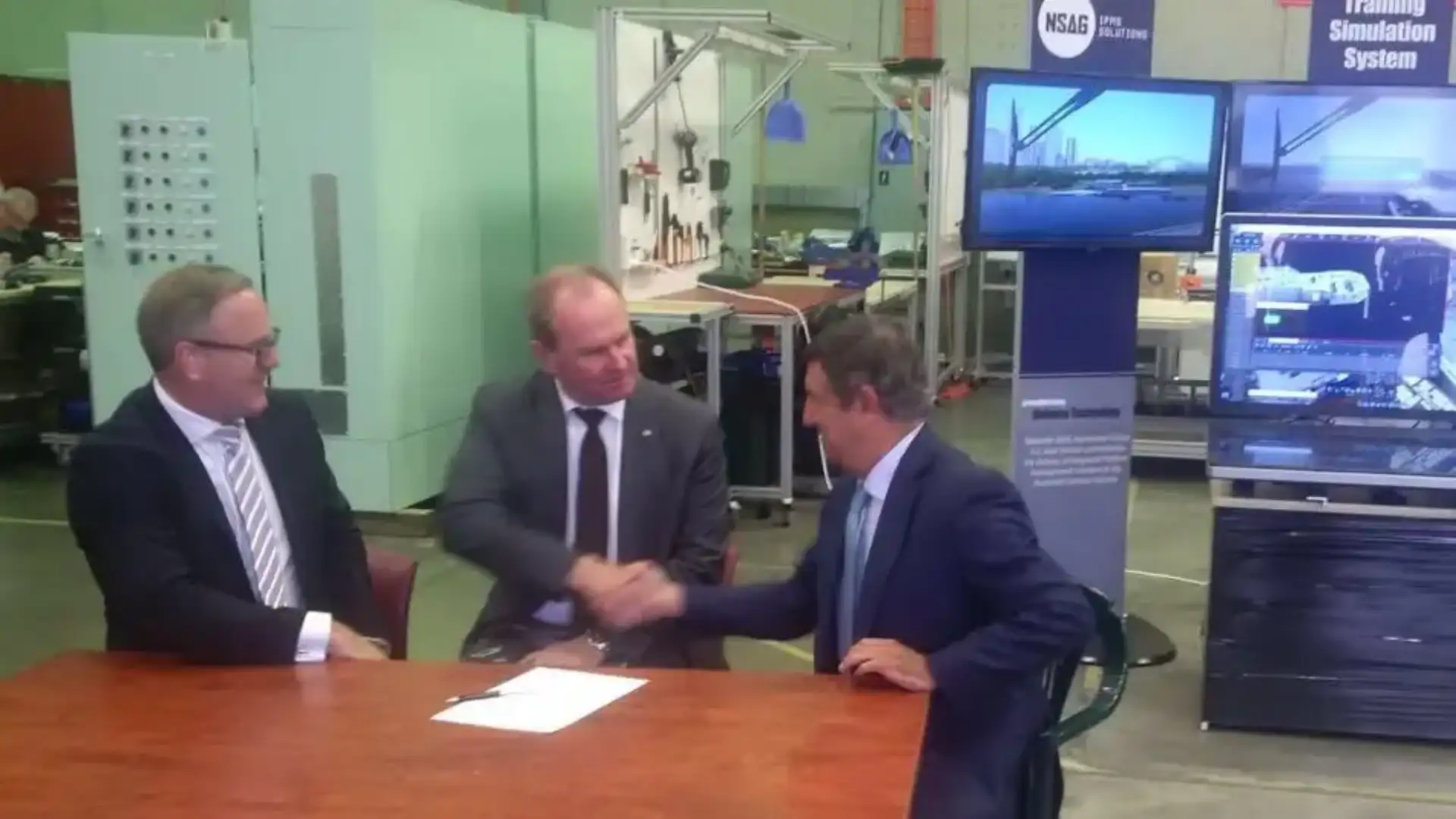 Navantia e il suo partner australiano firmano un accordo per forniture per navi logistiche