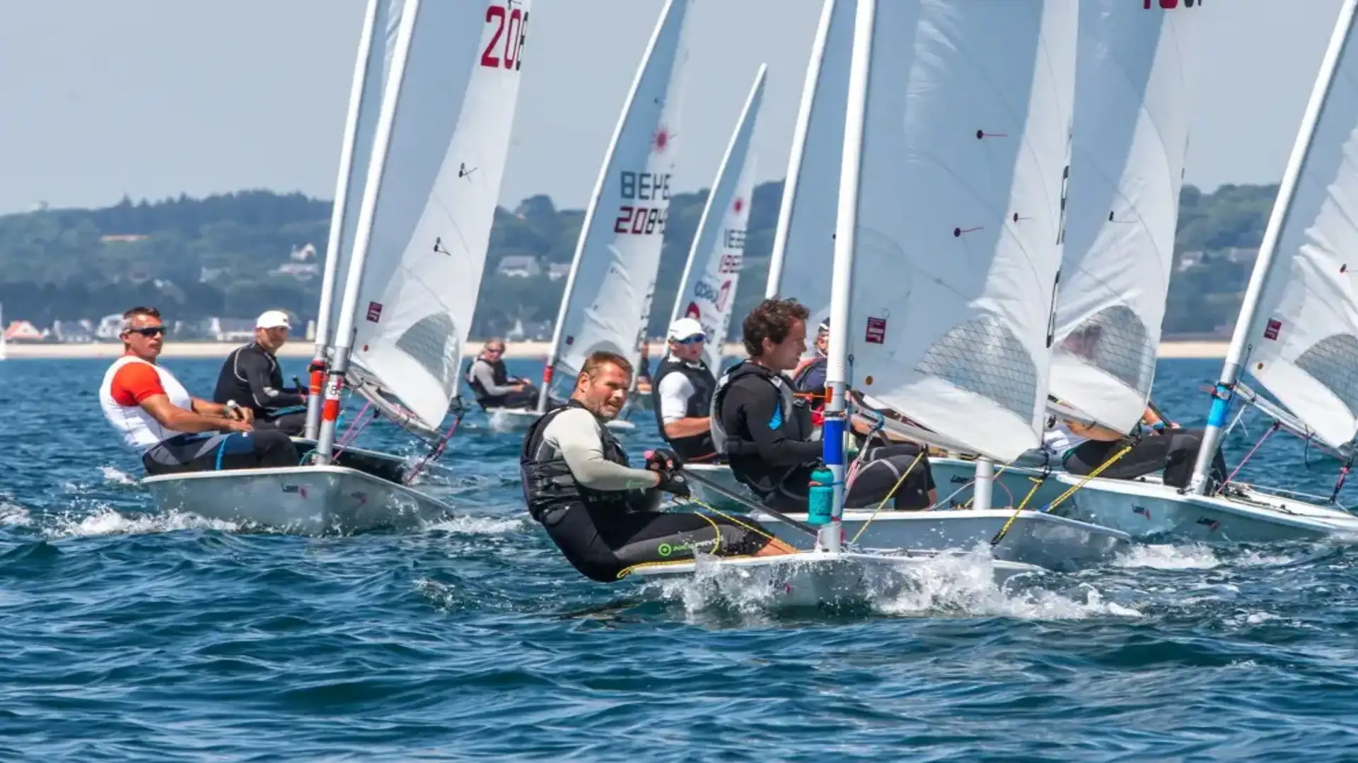 Bat Carlos Martínez campione del laser standard europeo