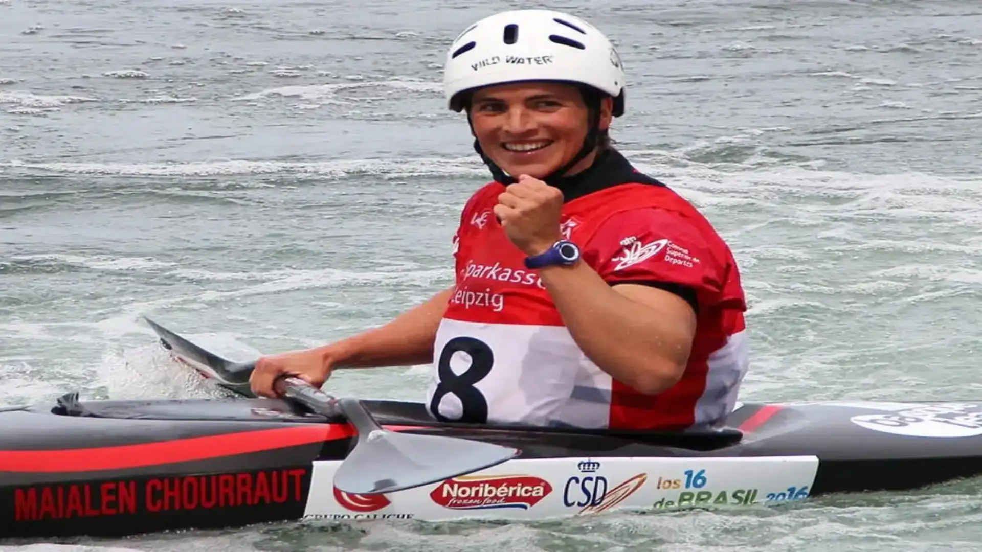 Il campione olimpico piragüist Maialen Chourraut oro nella Coppa del Mondo di Praga