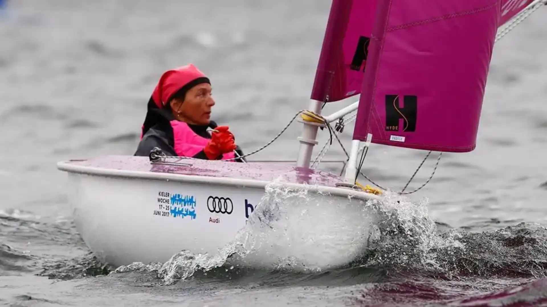 Violet del Regno Proclama Hansa 303 Campione del Mondo a Kiel