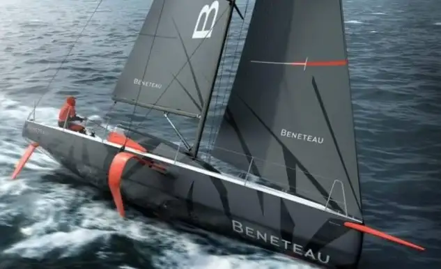 La producción en serie se iniciará a partir del mes de octubre, con una unidad construida cada semana; esperando que se fabriquen unos cuarenta monotipos Figaro 3 a finales de 2018. Siendo el objetivo principal su participación en la celebración del cincuenta aniversario de la regata de solitarios Le Figaro en 2019.