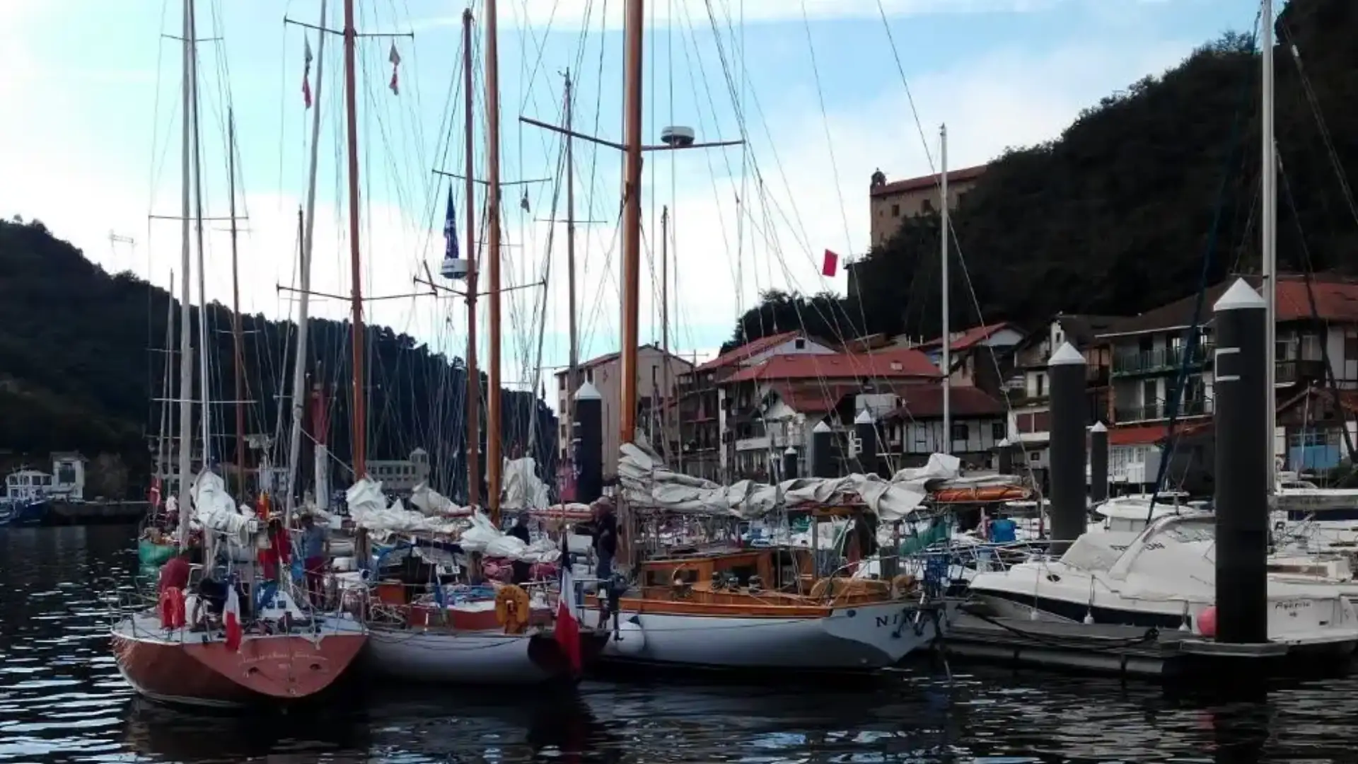 La Rallye Nautica della Coppa Gitana si ferma nel porto di Pasajes
