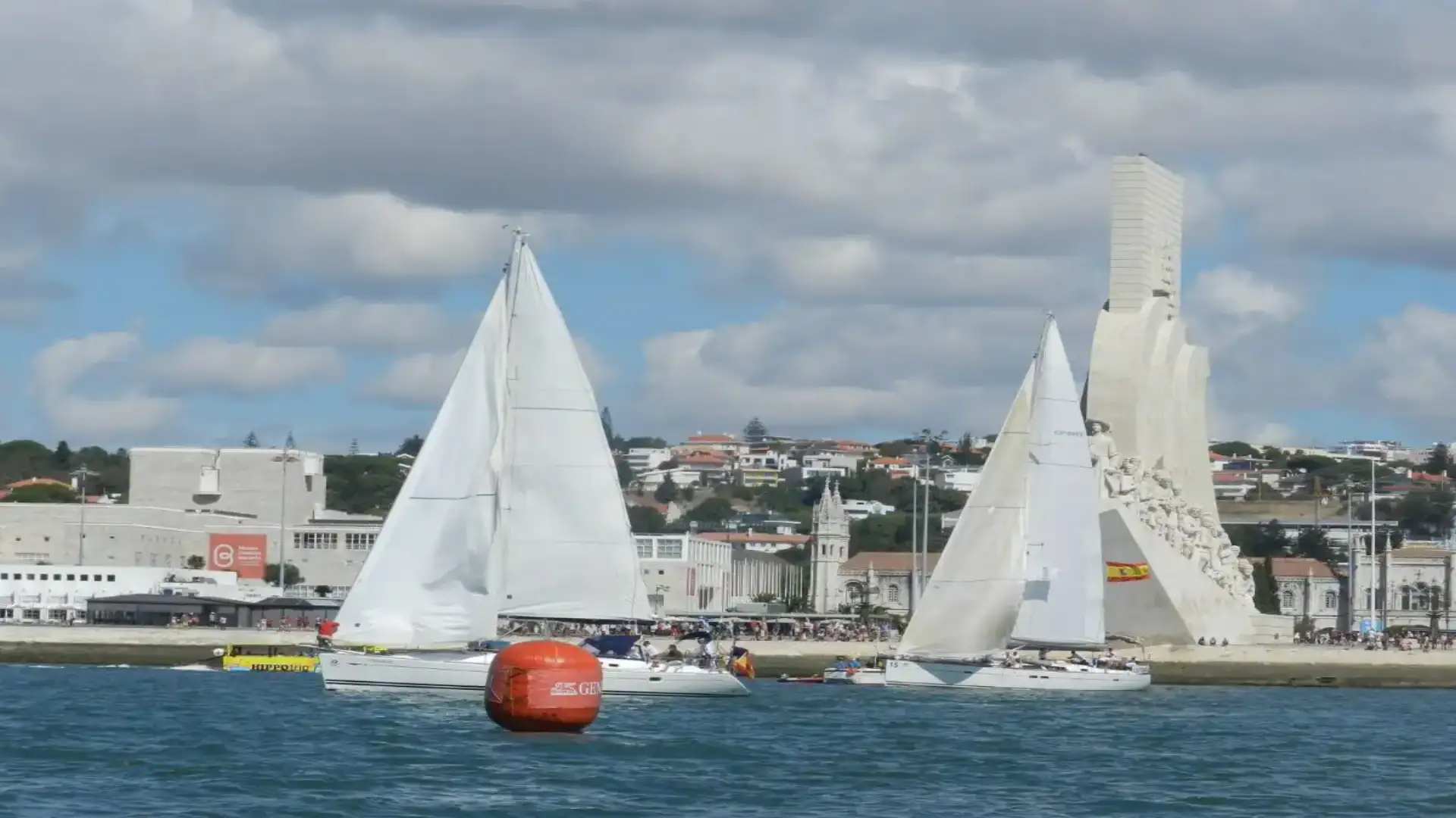 La I Discovery Race parte da Lisboa-Cascais e prende un corso in direzione Las Palmas de Gran Canaria