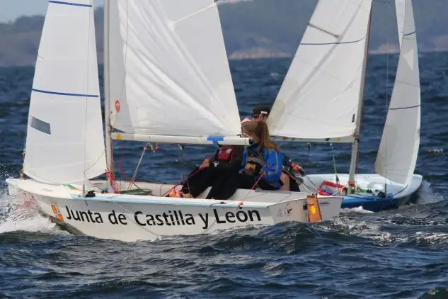 Los dos vaurien castellano-leoneses (Foto Pedro Seoane)