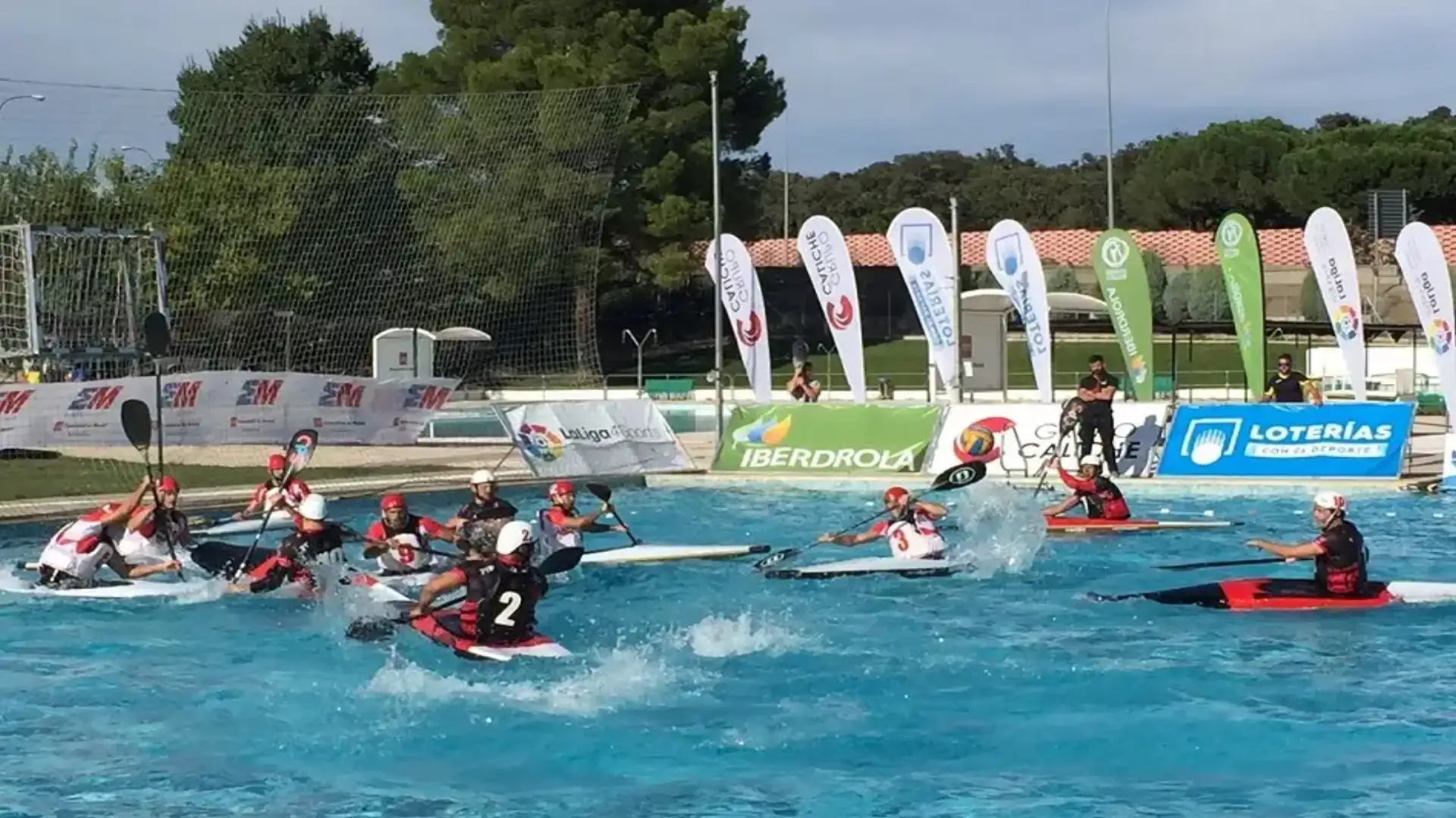 Vallebeautiful (uomini) e Pinatarense (donne) Campioni di polo di kayak spagnoli