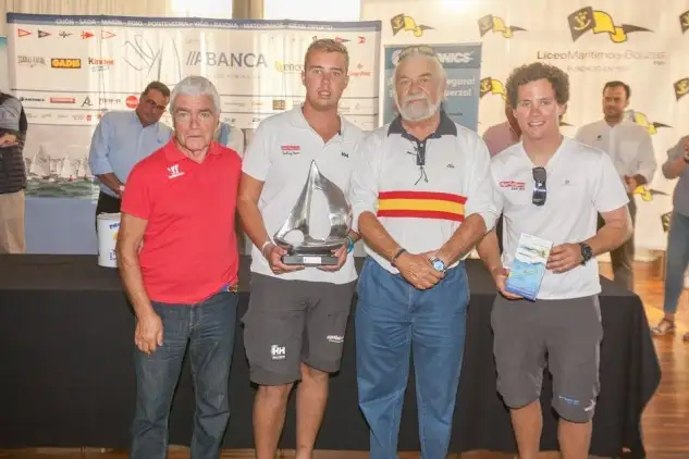Vencedor Crucero B (Foto Pedro Seoane)
