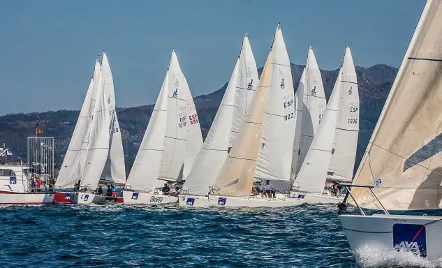 A la segunda fue la vencida y esta vez si hubo regata (Foto Rosana Calvo)