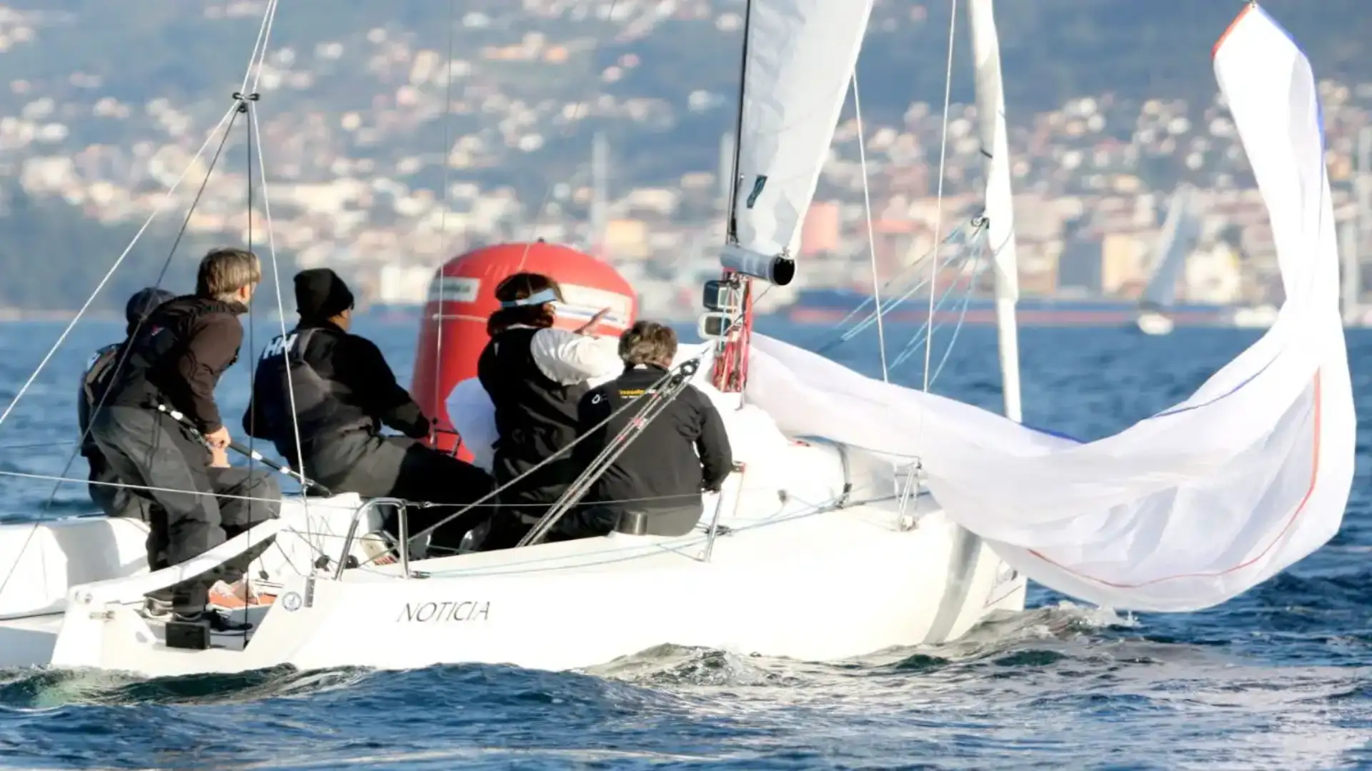 Notizie, aprile e oro podio vela del terzo atto della Linde Sogacsa J70