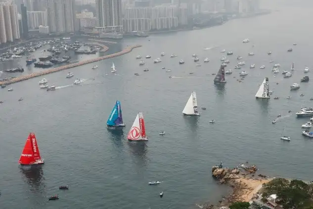 Las regatas-show de Hong Kong se las han repartido "Akzo Nobel" y "Mapfre"