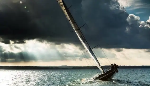Los británicos hasta Palma Vela en mayo no se van a poder medir a otros equipos de 52 Super Series en competición oficial