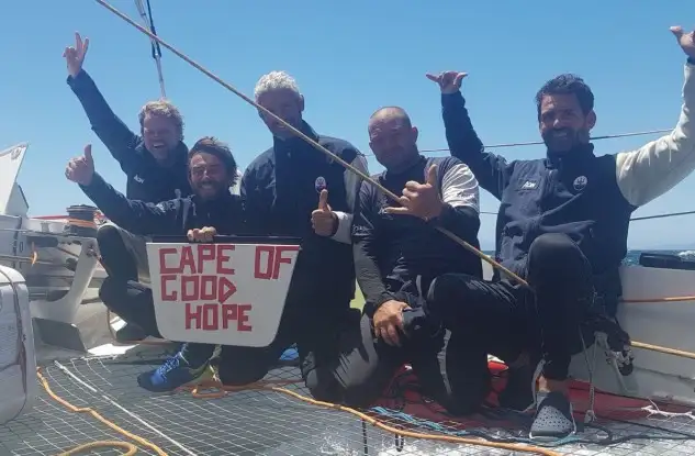El “Maserati” está a mitad de su recorrido, tras haber alcanzado el Cabo de Buena Esperanza