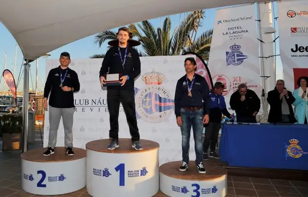 Tres también fueron las clausuras y entregas de premios (Foto Pep Portas)