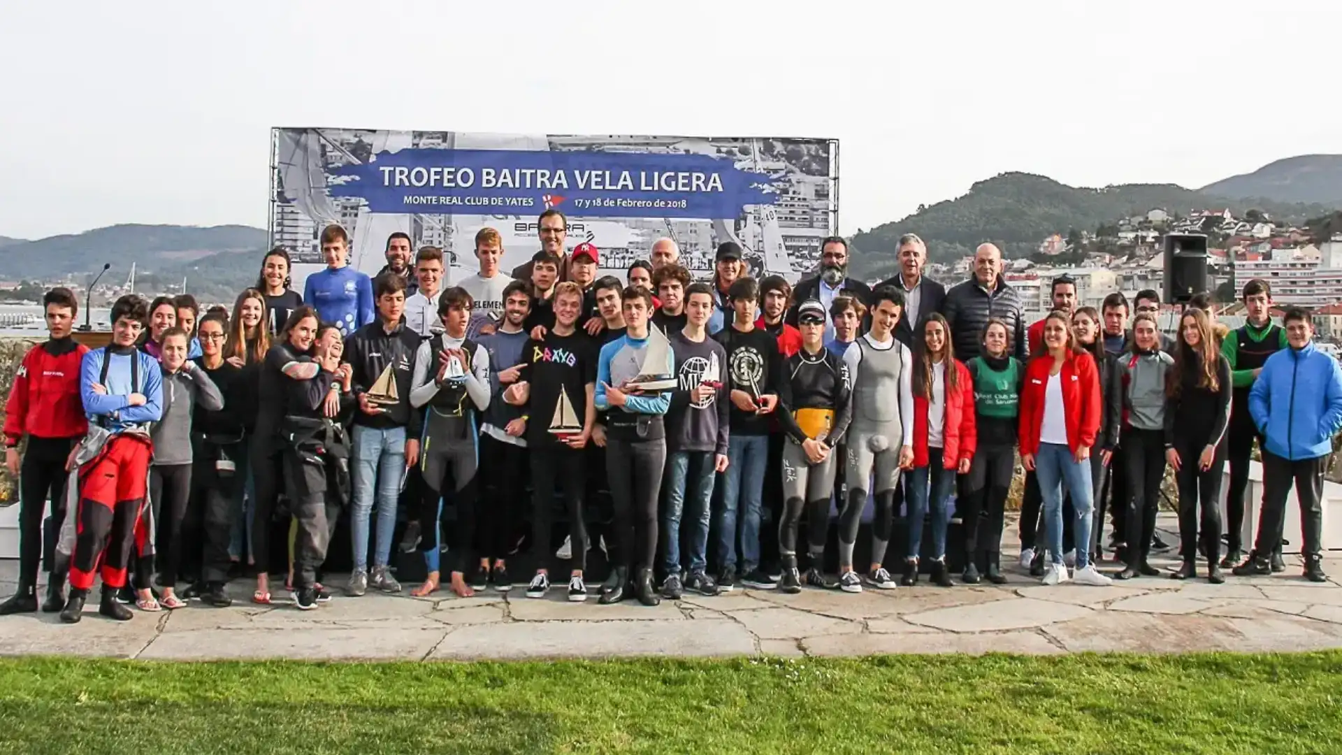 Martin Wizner e Pedro Ameneiro hanno vinto il 420 Baitra Trophy a Baiona