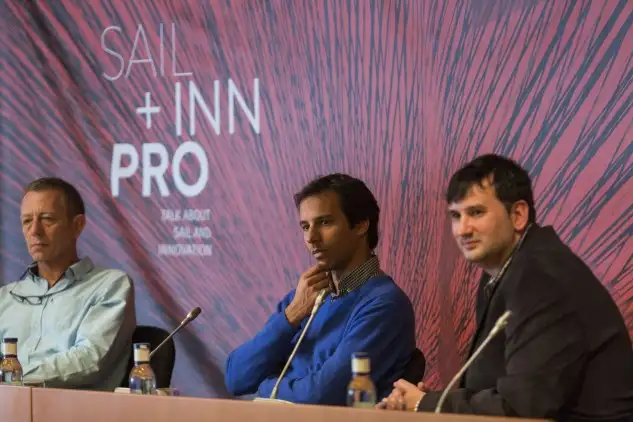 Manolo Ruiz Elvira, Roger Frigola y José Luis Vela en Bilbao