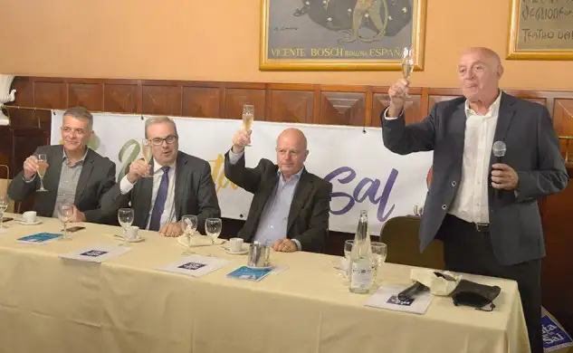 Un brindis que tiene asegurado un éxito total, con un tope: 175 barcos