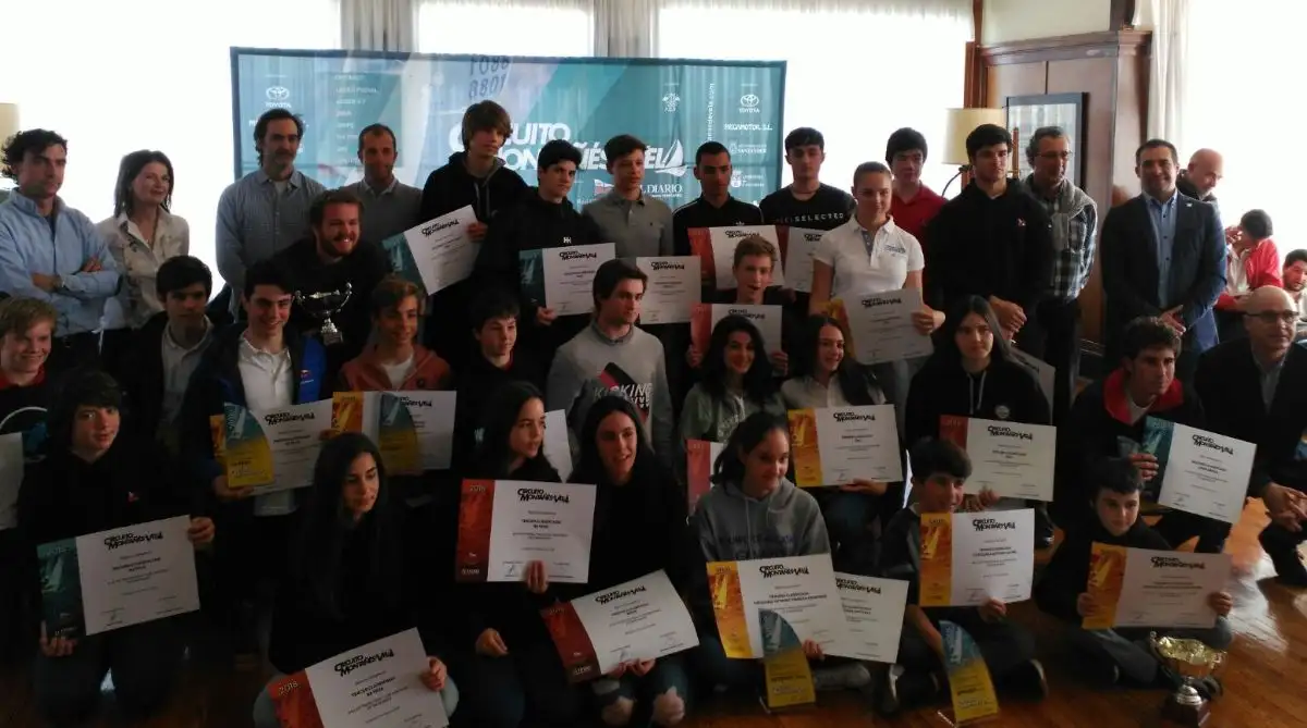La flota del Marítimo triunfó en Santander
