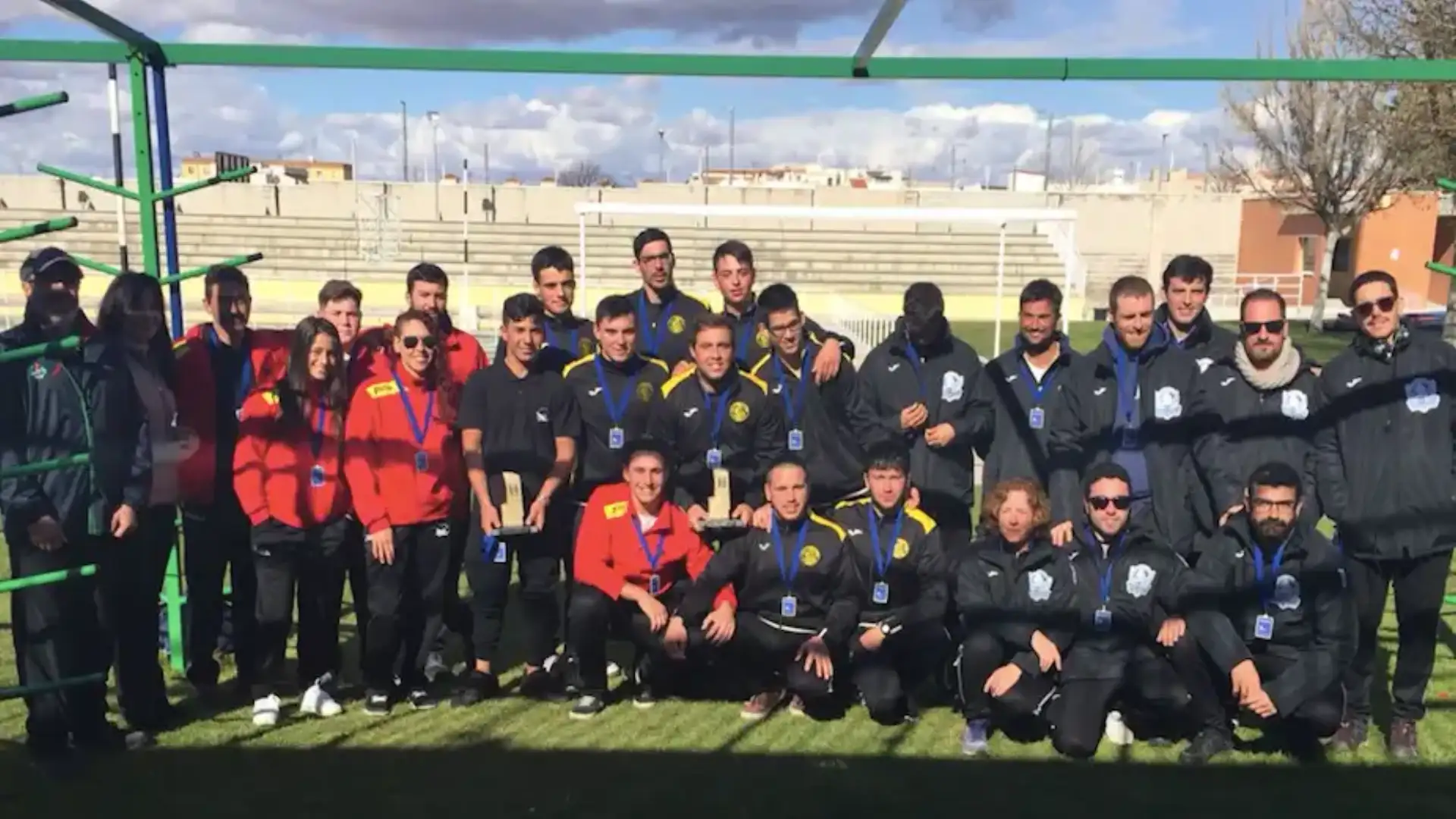 Il Club Piragüismo Arcos domina la Nazionale 2 di Kayak Polo di Valdepeñas
