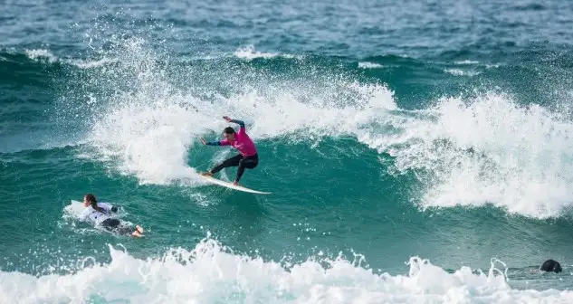 Hodei Collazo, Gony Zubizarreta, Vicente Romero, Imanol Yeregi y Aritz Aranburu en la categoría masculina y Garazi Sánchez, Sara Urresti, Leticia Canales, Nadia Erostarbe, Violeta Sánchez y Lucía Martiño en la categoría femenina