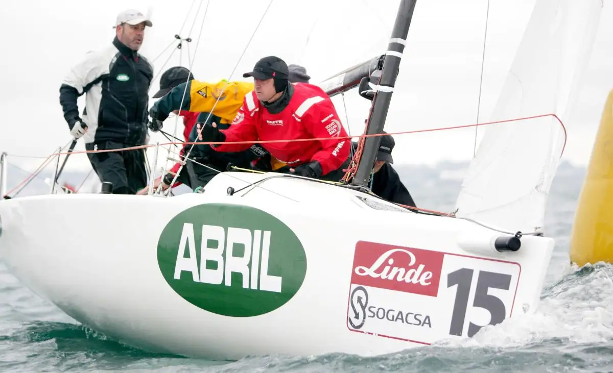 "Abril Verde" de Luis Pérez Canal (Foto Juan Caballero)