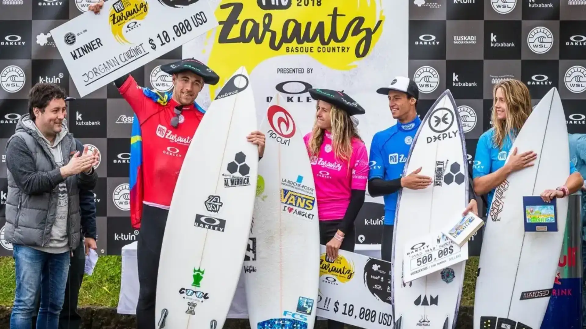 Leticia Canales finalista en el Pro Zarautz de Surfing