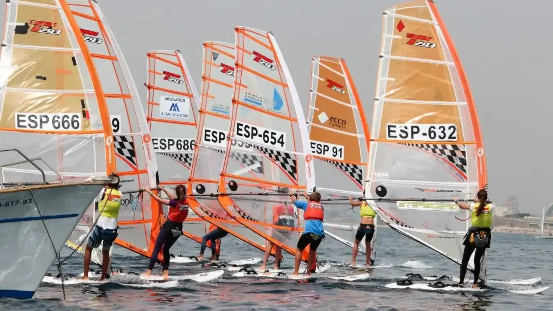 Più di 150 registi hanno partecipato al Grand Trophy Valencia de Vela