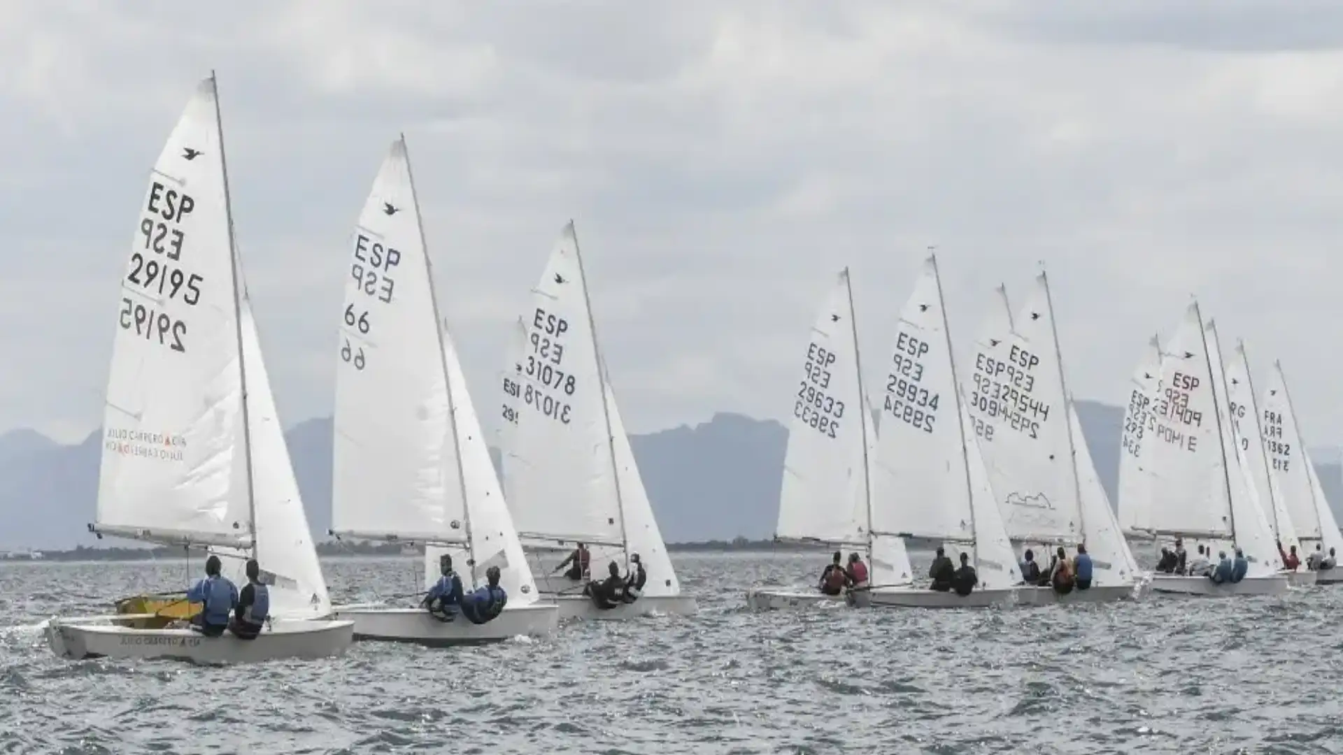 Tiago Roquete e Dries Crombe, vincitori del 58 Great Valencia Trophy di Snipe