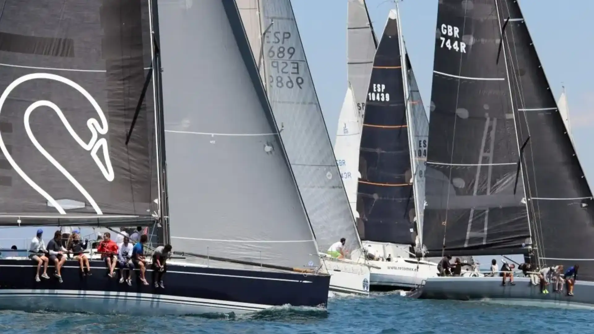 La UPV Regata per la promozione della vela all'università si è tenuta a Valencia