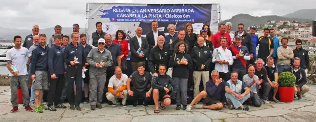 El santanderino Jane Abascal y el finlandés Henrik Andersin lideraron a sus tripulaciones del Bribón Movistar Clásico y el Evelina a lo más alto del podio de la competición organizada para conmemorar la arribada de la carabela Pinta a Baiona