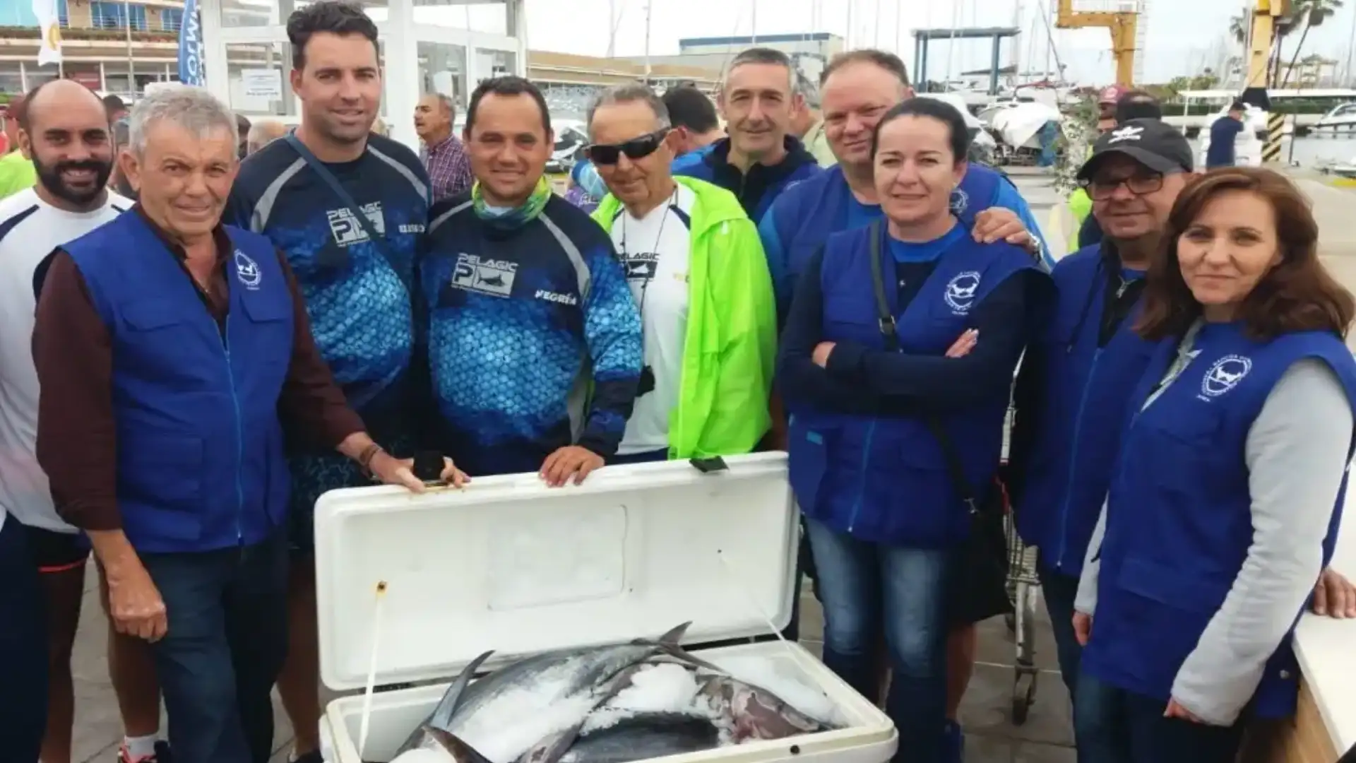 Pesca di solidarietà nel Nautico de Valencia.. 300 chilogrammi alla Banca alimentare