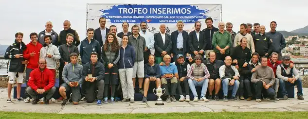 El Monte Real Club de Yates es el decano de las regatas de solitarios y A2 de la España Atlántica... la primera edición había sido el Trofeo Stylmark en 1981, que había sido ganada por "Sumcris" de Luis Sarasquete y "Undine" de Guillermo Keilhoz y Luis Pérez... la idea fue de Manuel Pedro Seoane que fue el director de regata y creador hace dos décadas del Trofeo Rafael Olmedo (Foto Virxinia Barandela)