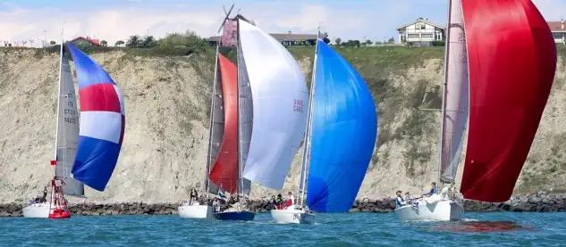 Imagen del Campeonato de Bizkaia 2017... hoy el viento no apareció en Getxo y el molino ni se movió un centímetro