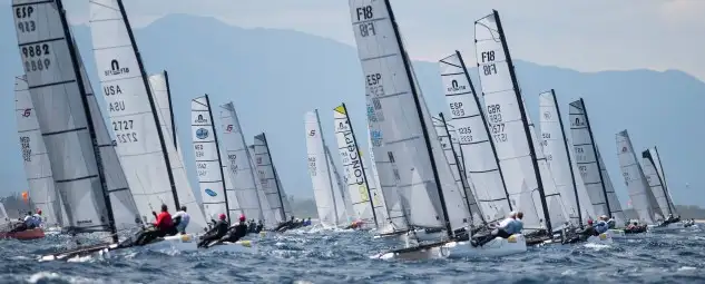 El catamarán griego de Iordanis Paschalidis y Konstantinos Trigonis se proclama Campeón de Europa de Fórmula 18 en la Costa Brava