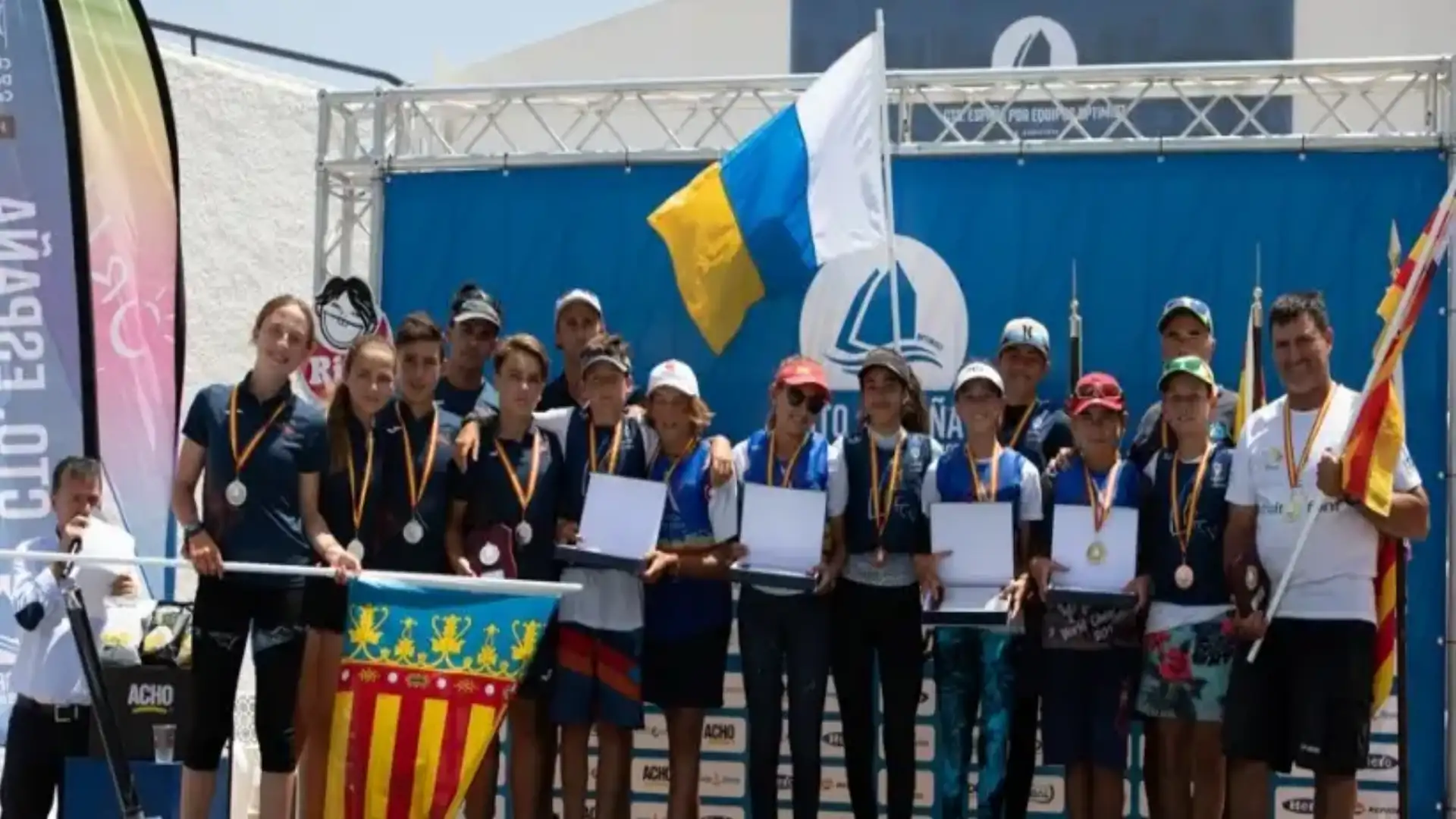 Baleares oro, argento Valencia e bronzo delle Canarie nel National of Optimist by Teams