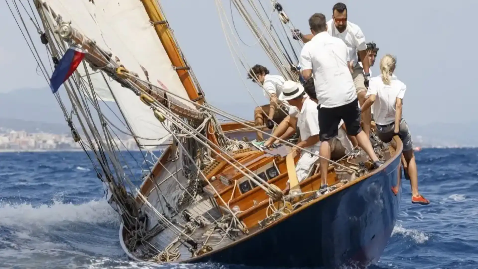 Spagna con "Peter" e "Guia" vince l'Enrique Puig de Vela Classica a Barcellona