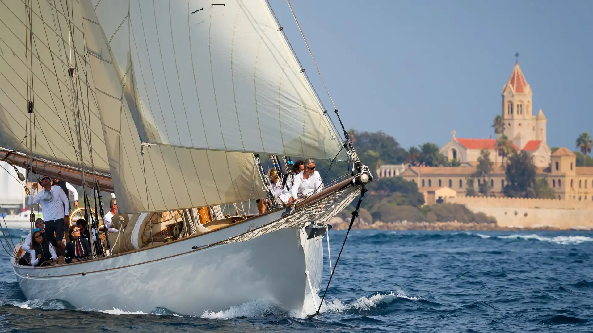 Cannes sarà il focus globale della classica candela con i "Real-Panerai Regats"