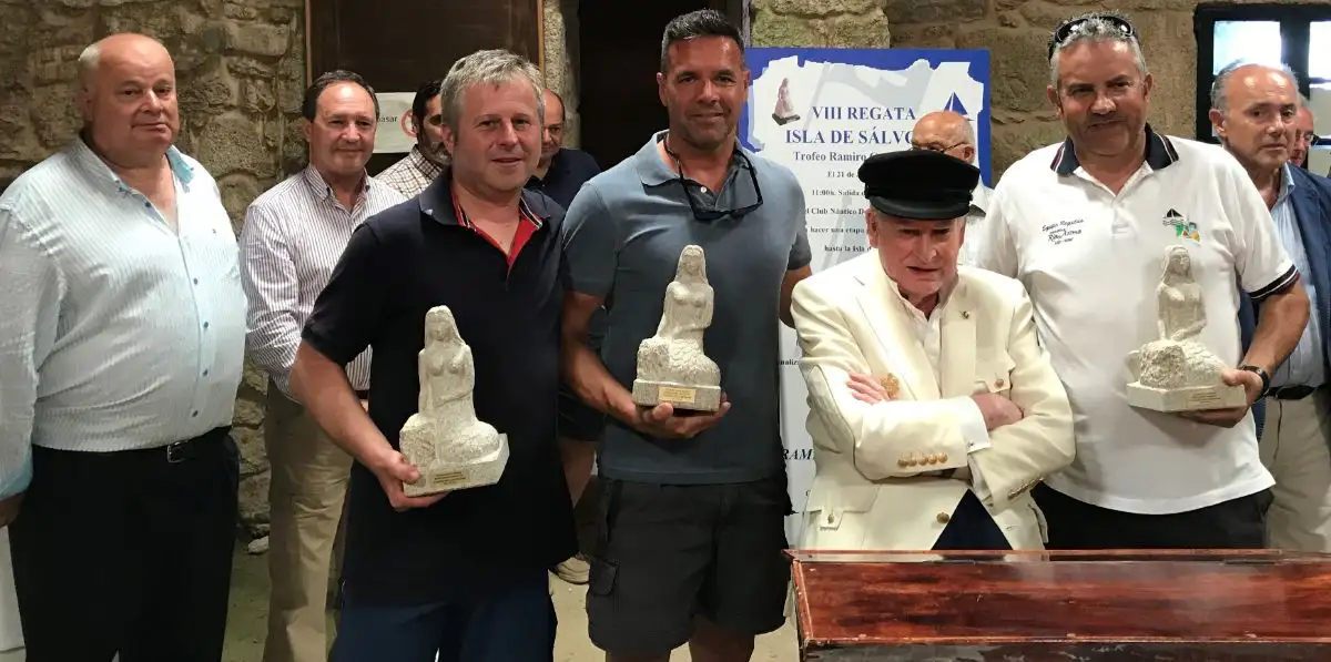 Moucho, del C.N.D. Riveira, Camping Ría de Arosa del C.N. Boiro y Somni del C.N.D. de Riveira vencen en sus respectivas clases